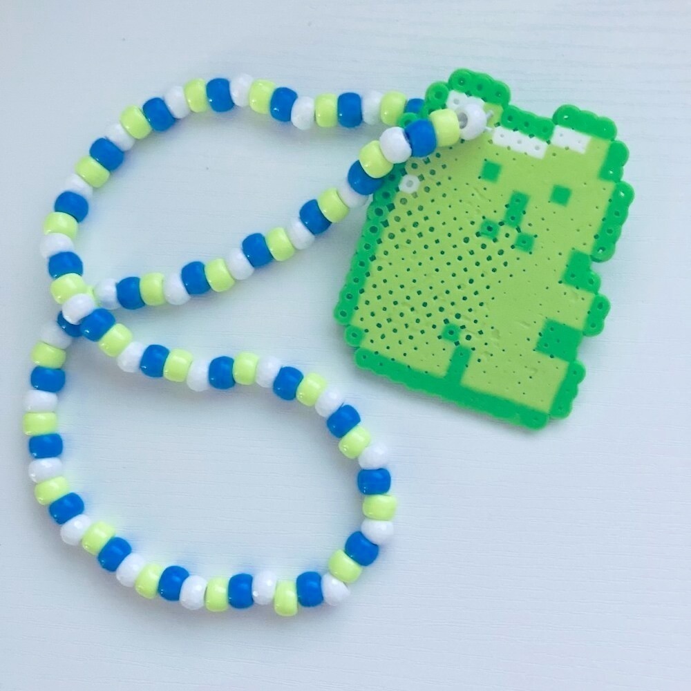 🌀 Free Bear Hugs | Gummy Bear Kandi Perler Necklace